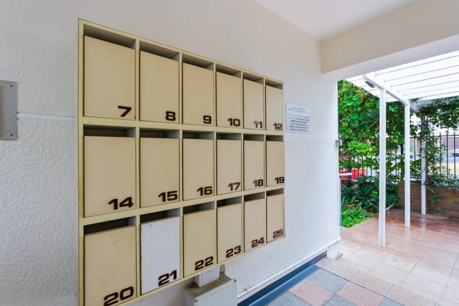 3 Bedroom Property for Sale in Rondebosch Village Western Cape